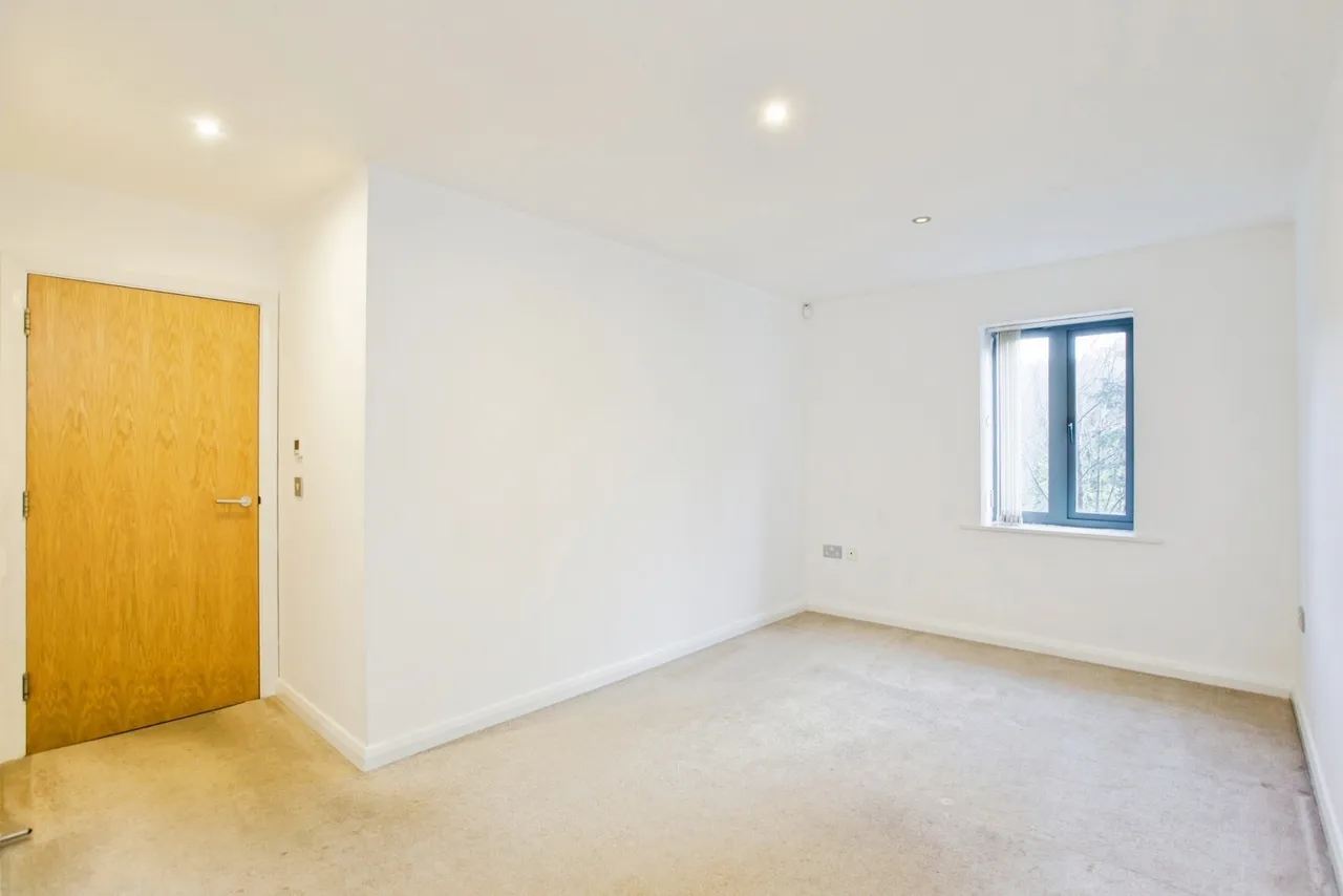 Oldham Road, Sowerby Bridge, West Yorkshire, HX6, photo 5