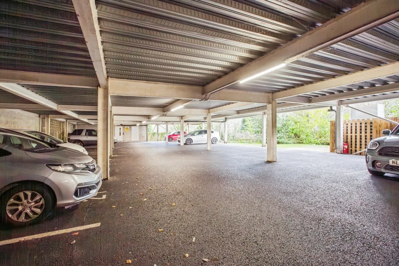 Oldham Road, Sowerby Bridge, West Yorkshire, HX6, photo 12
