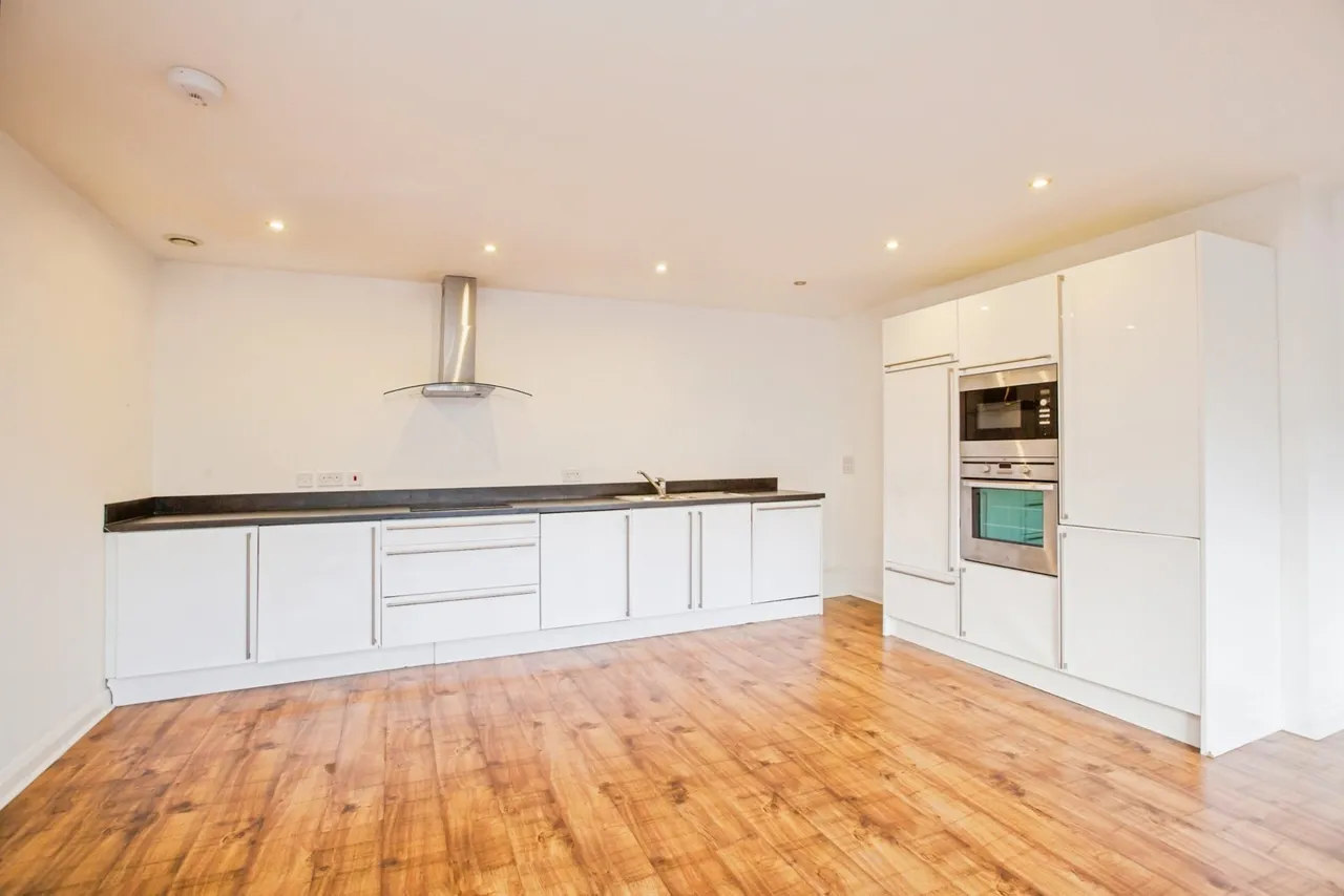 Oldham Road, Sowerby Bridge, West Yorkshire, HX6, photo 13