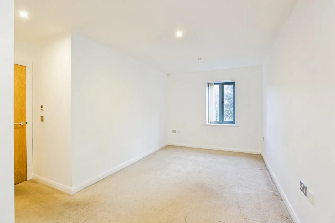 Oldham Road, Sowerby Bridge, West Yorkshire, HX6, photo 10
