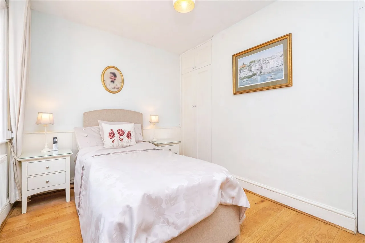 Hampers Lane, Storrington, RH20, photo 11