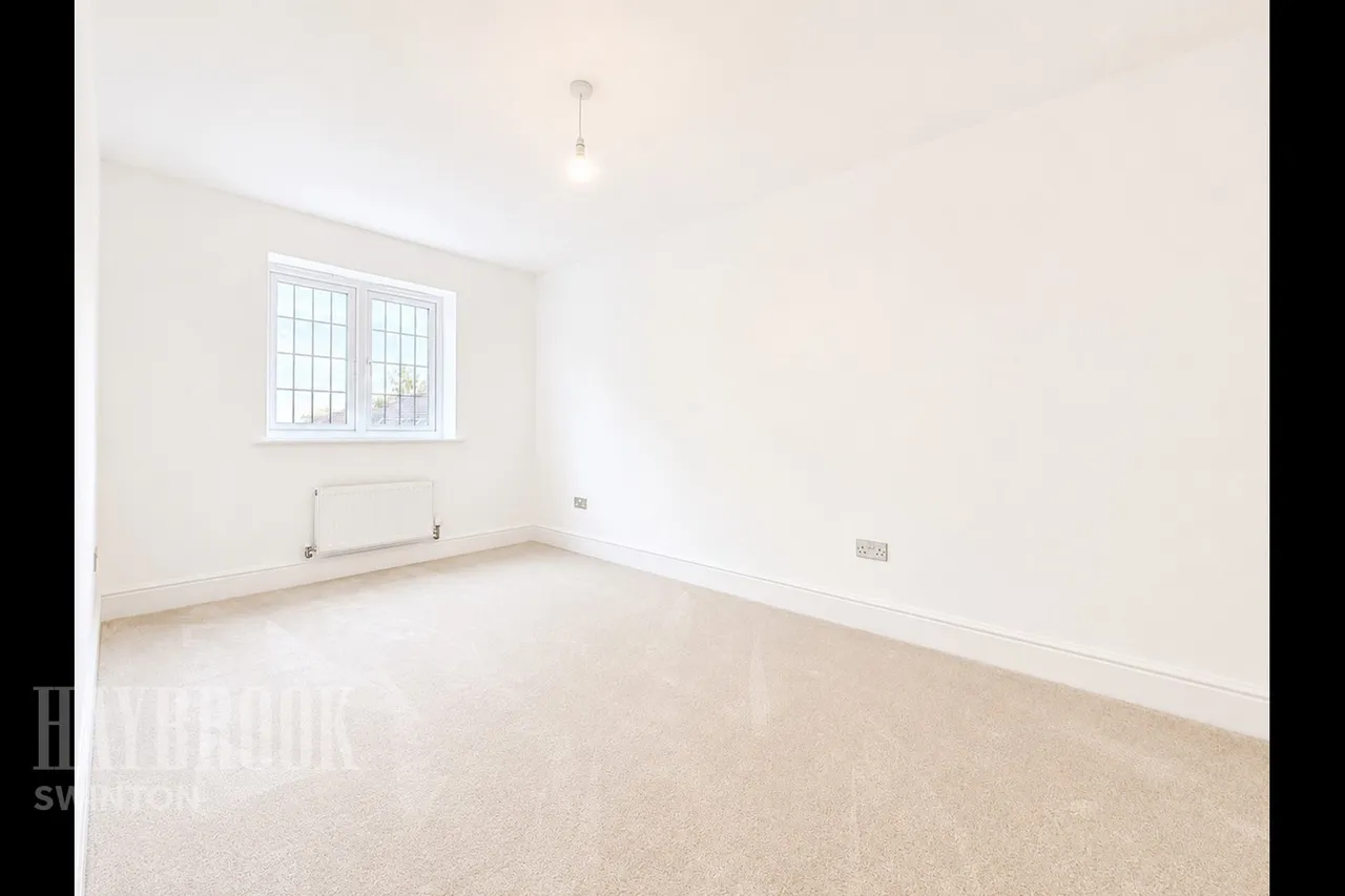 Rockingham Gardens, Moorgate, photo 12