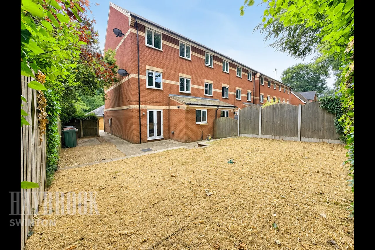 Rockingham Gardens, Moorgate, photo 23