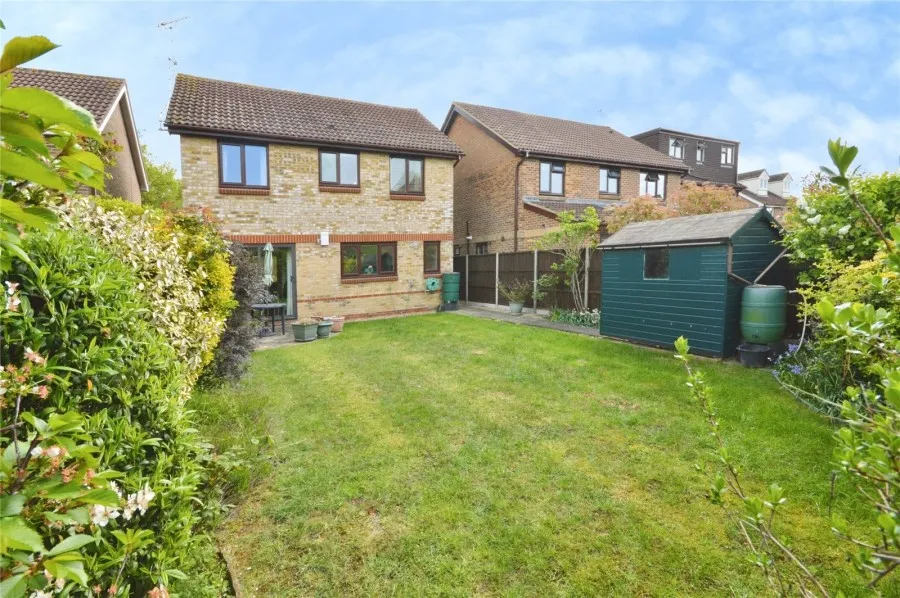 with 4 bedrooms in Bishop's Stortford, CM23, photo 15