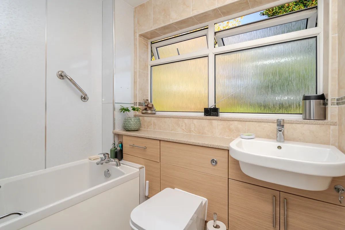 Mardle Road, Linslade, LU7, photo 27