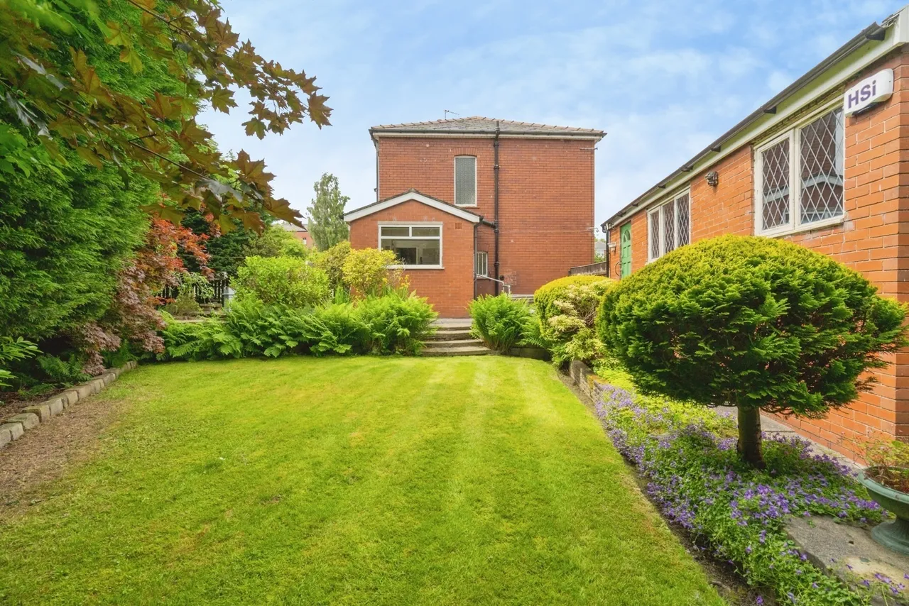3 bed house for sale, Norfolk Drive, Farnworth, BL4