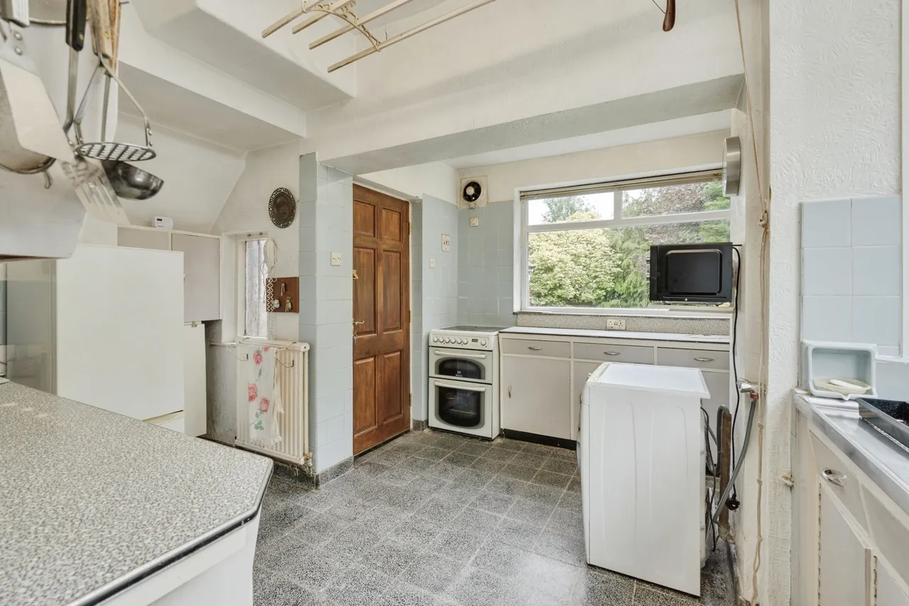 Norfolk Drive, Farnworth, BL4, photo 17