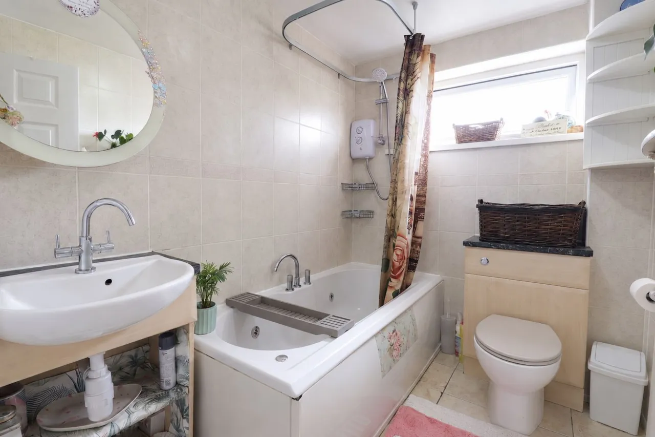 Betjeman Close, East Stanley, DH9, photo 6