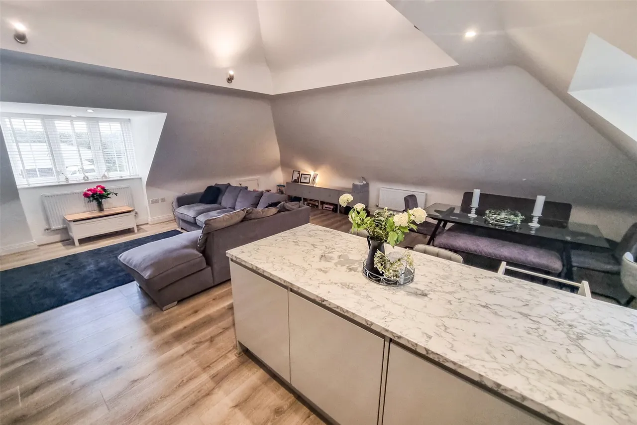 Bartrams Close, Ash, Guildford, Surrey, GU12 6FX, photo 15