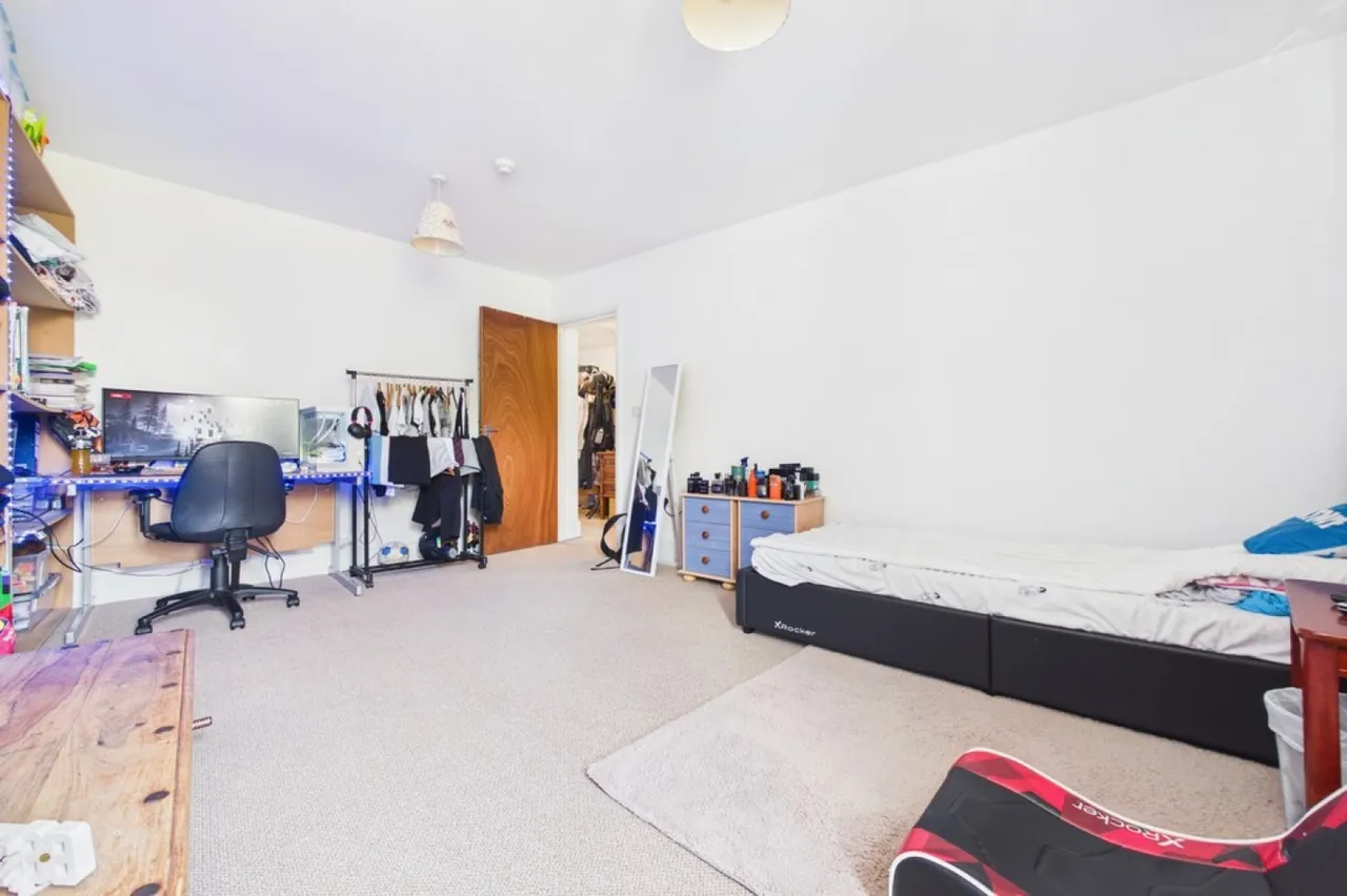 Trinity Crescent, Folkestone, photo 10