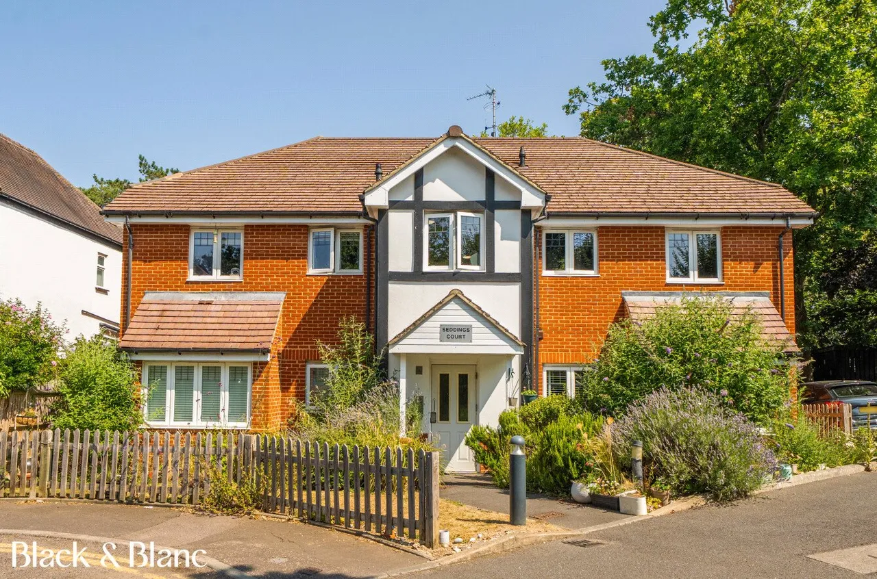 Seddings Court, 11 Springfield Gardens, West Wickham, BR4, photo 11