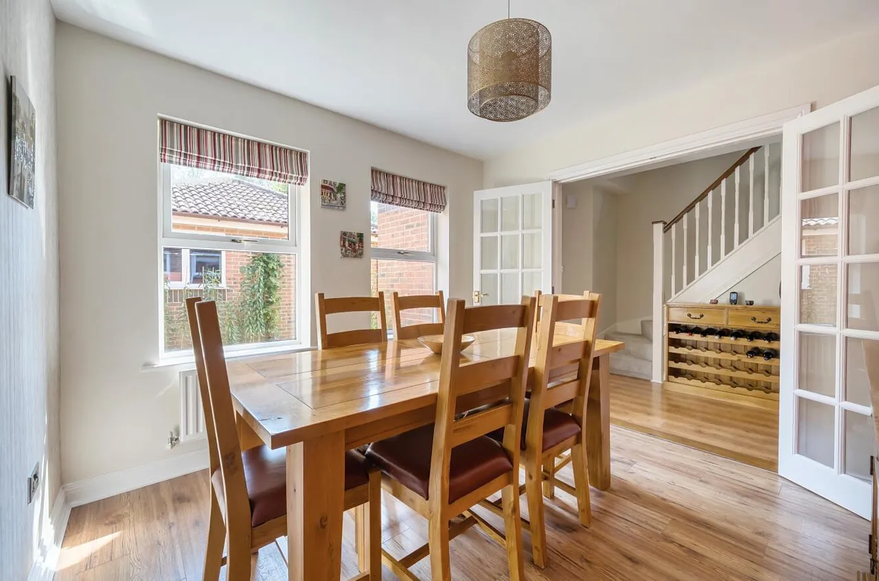 Botley Road, Fair Oak, Eastleigh, SO50 7EX, photo 8