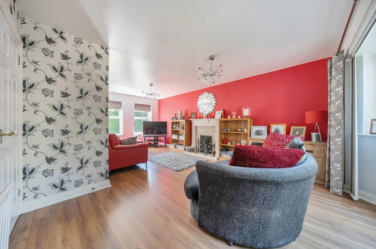 Botley Road, Fair Oak, Eastleigh, SO50 7EX, photo 6