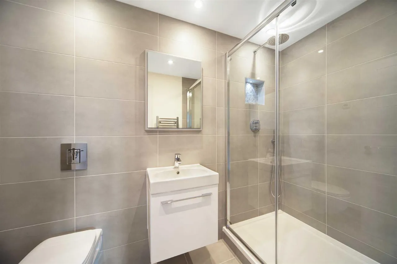 Quilters Court, 178-182 High Street, Ruislip, Middlesex, HA4 8LJ, photo 6