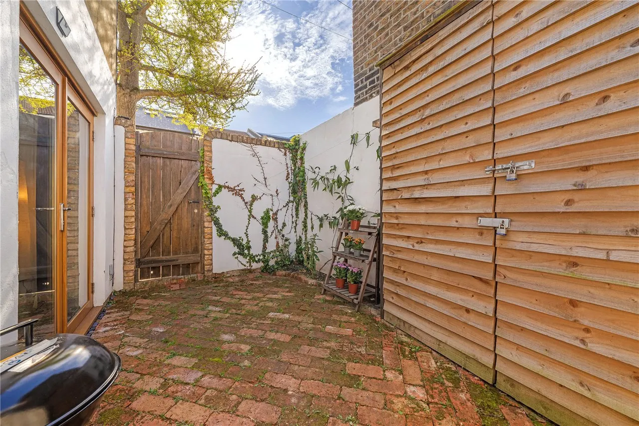 North Cross Road, East Dulwich, London, SE22, photo 6