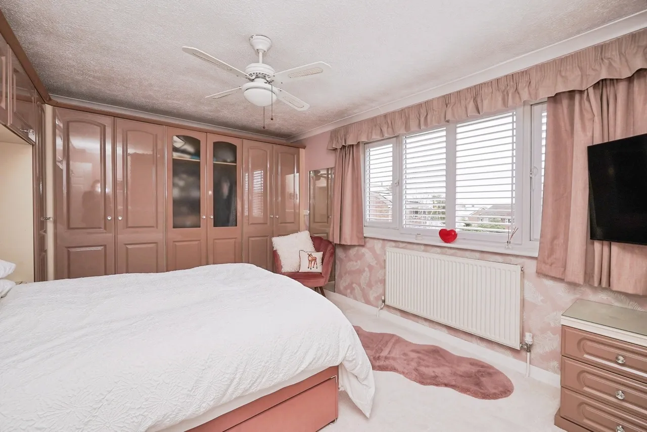 Hazel Close, Eythorne, CT15, photo 8