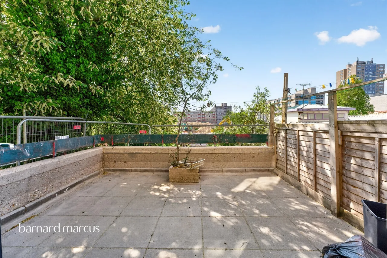 Willan Road, London, photo 4