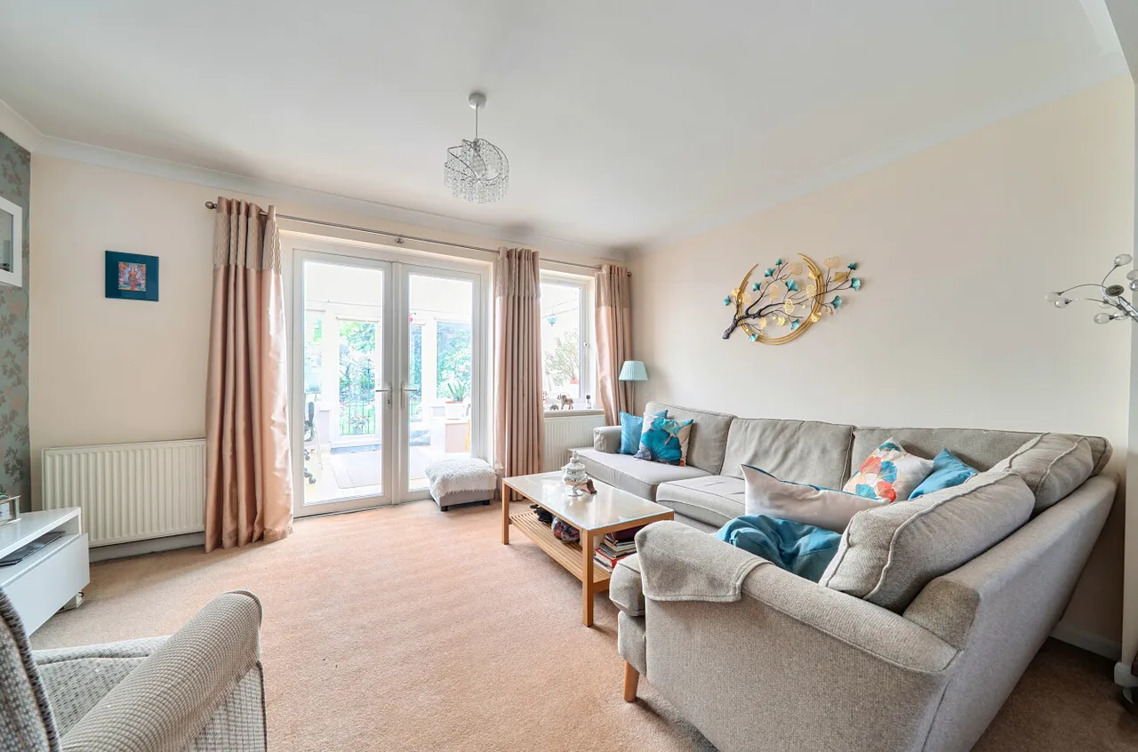 Cottimore Lane, Walton On Thames, KT12, photo 17
