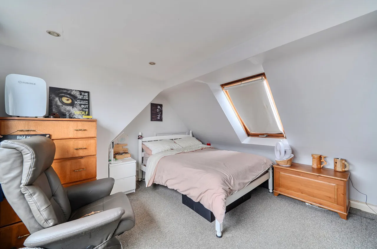 Cottimore Lane, Walton On Thames, KT12, photo 7