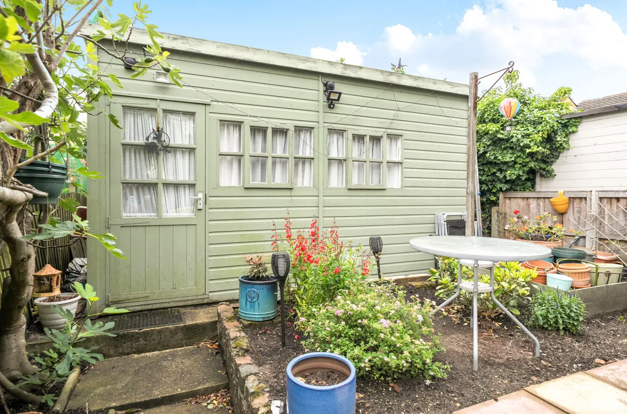 Cottimore Lane, Walton On Thames, KT12, photo 20