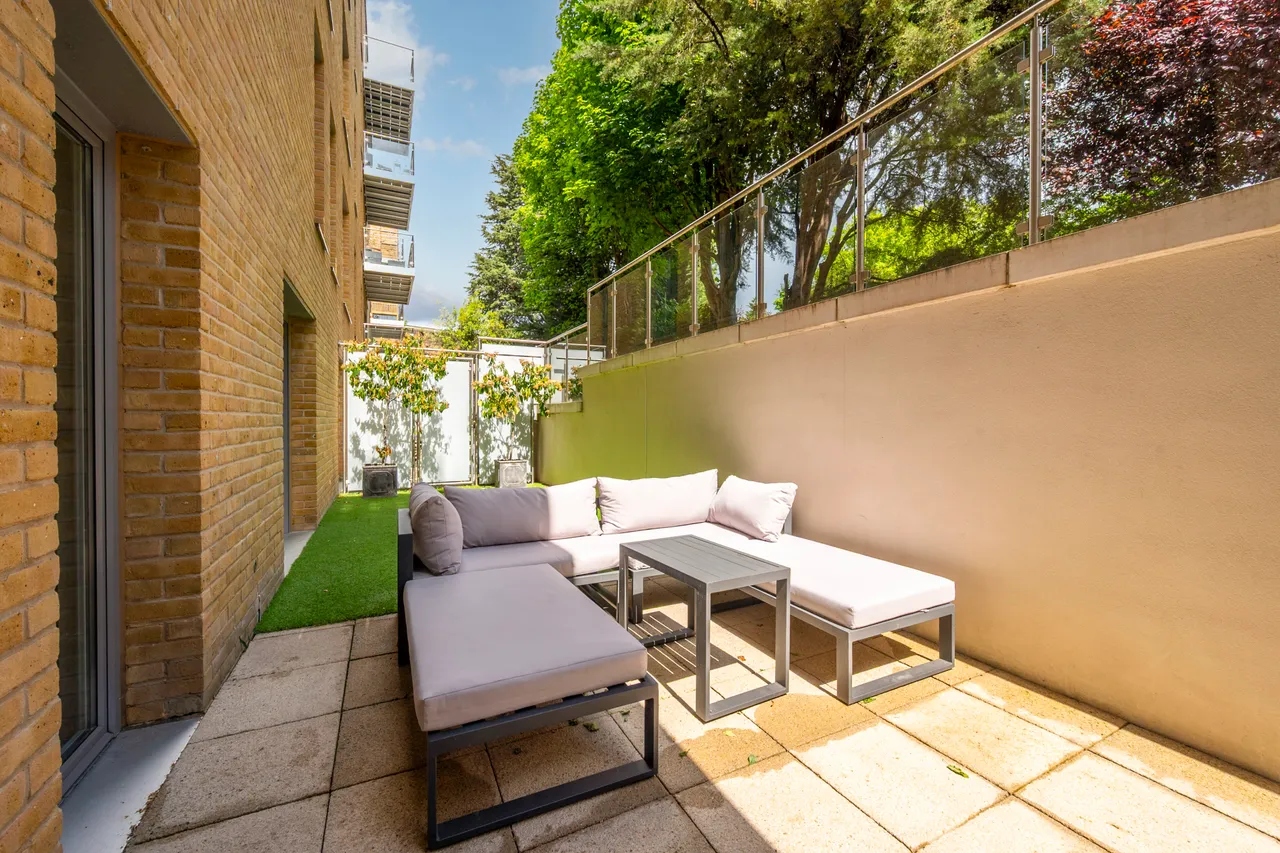 Flat 9, 5 Oakhill Road, London, photo 8