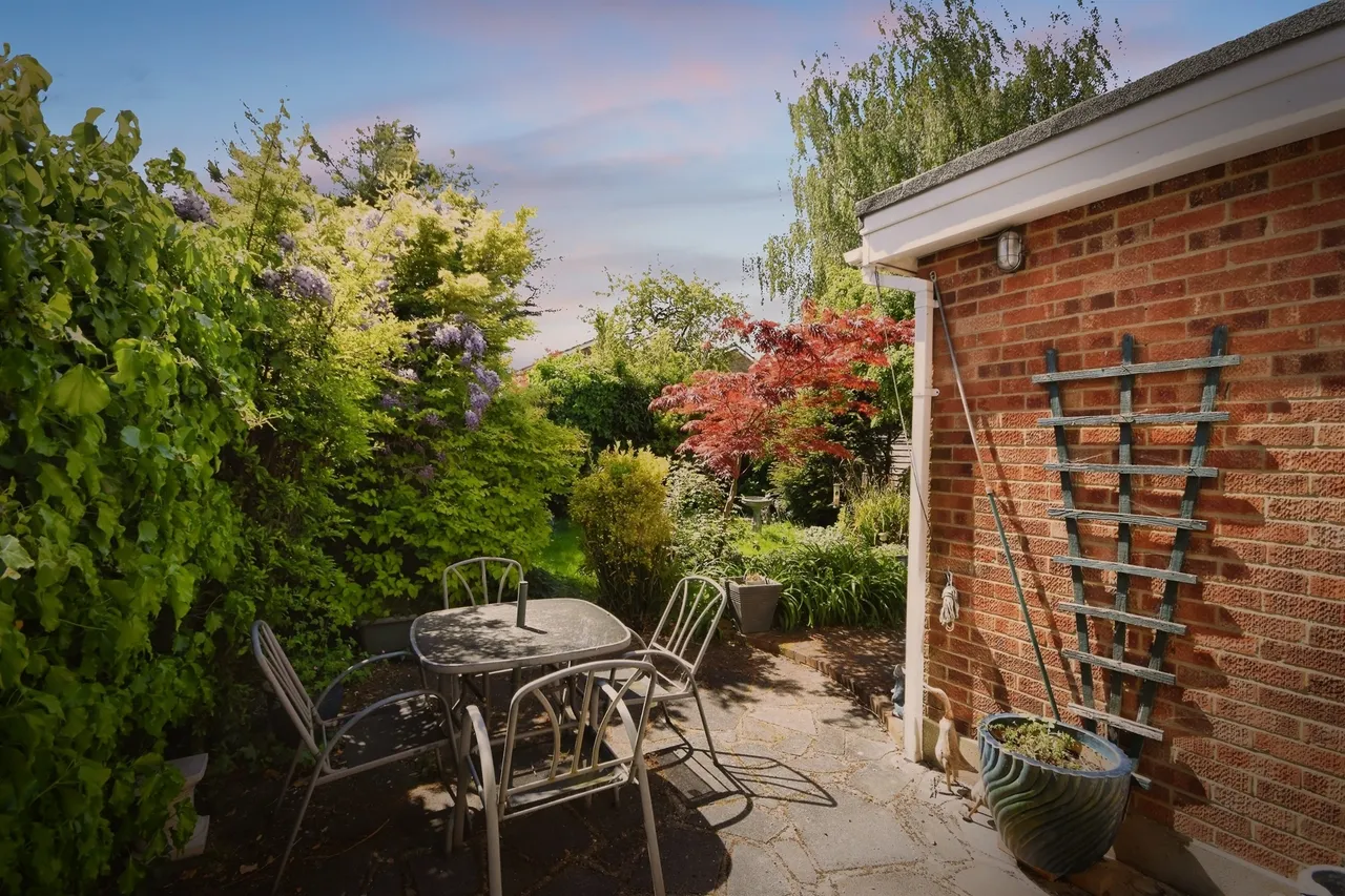 Peartree Lane, Doddinghurst, CM15, photo 19