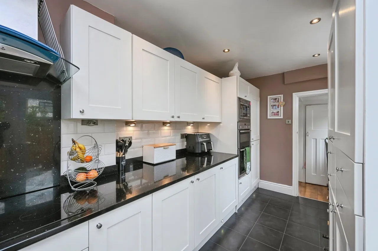 Rutherglen Avenue, Liverpool, L23, photo 9