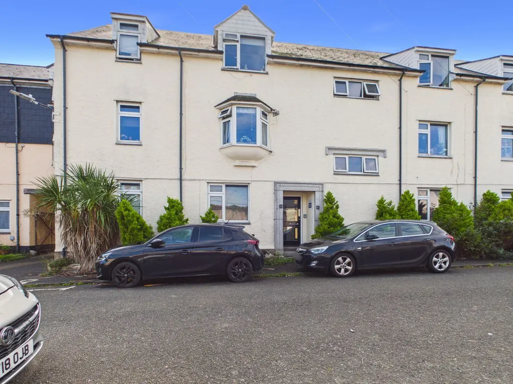 2 bed flat for sale, Navy Inn Court Newlyn, Penzance, TR18