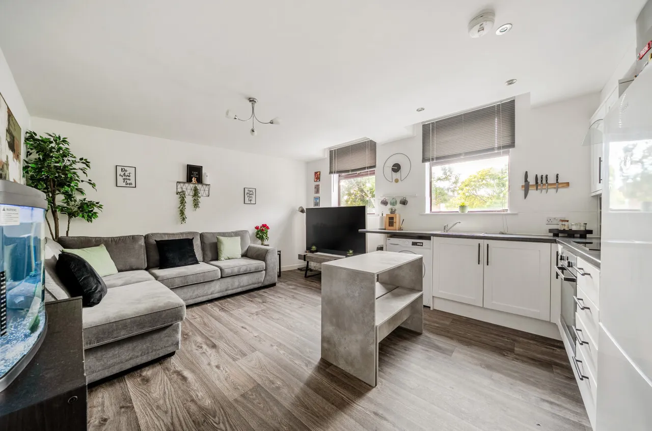 White Hart Road, Gosport, PO12, photo 8