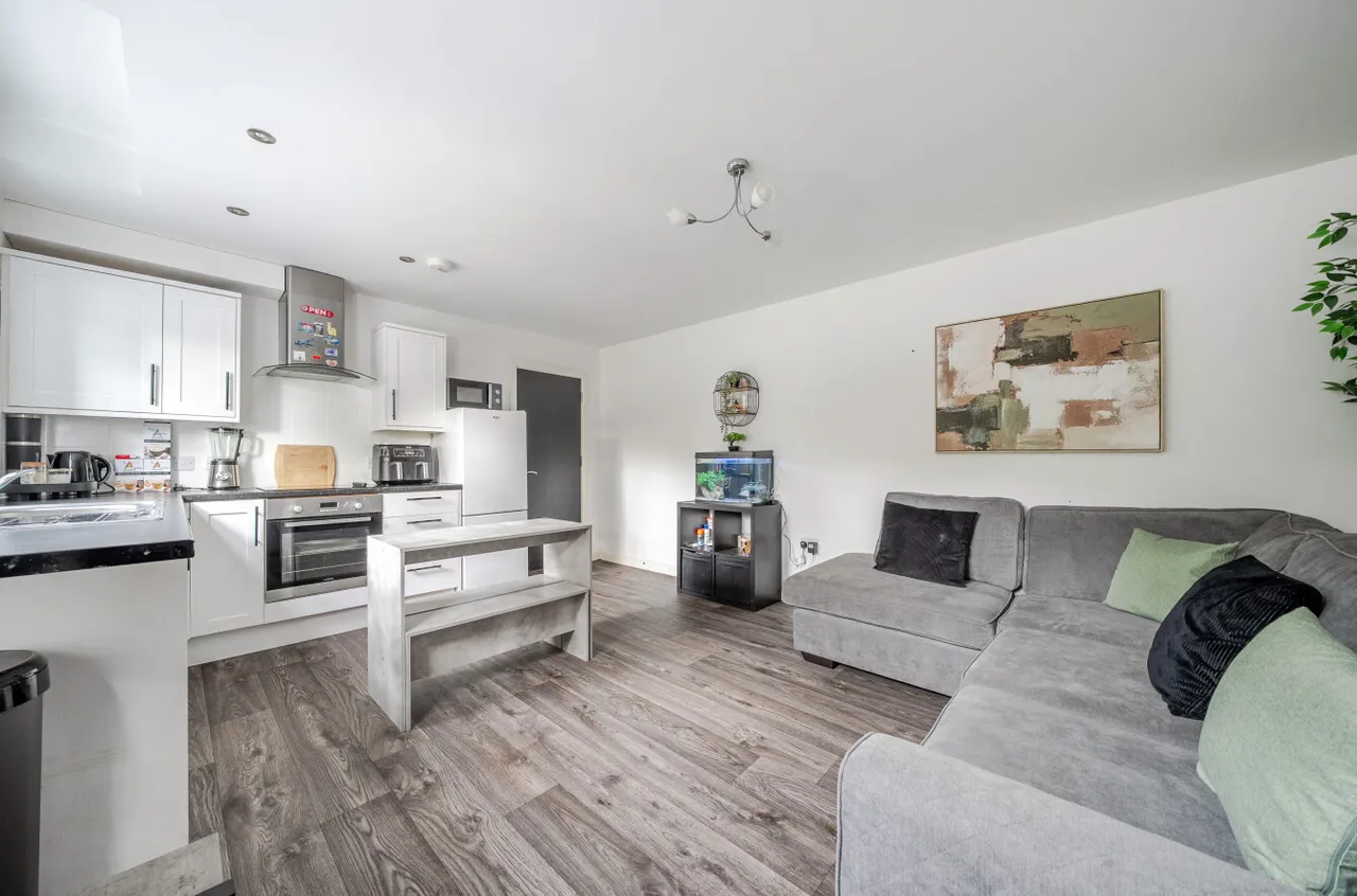 White Hart Road, Gosport, PO12, photo 2