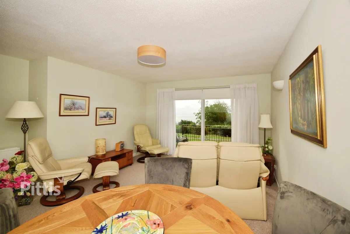 Zig Zag Road, Ventnor, PO38, photo 6