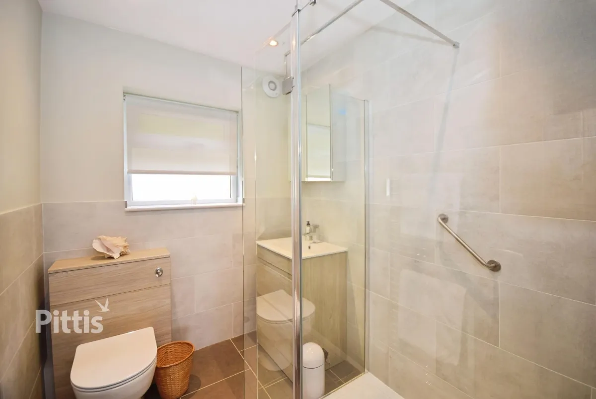 Zig Zag Road, Ventnor, PO38, photo 9