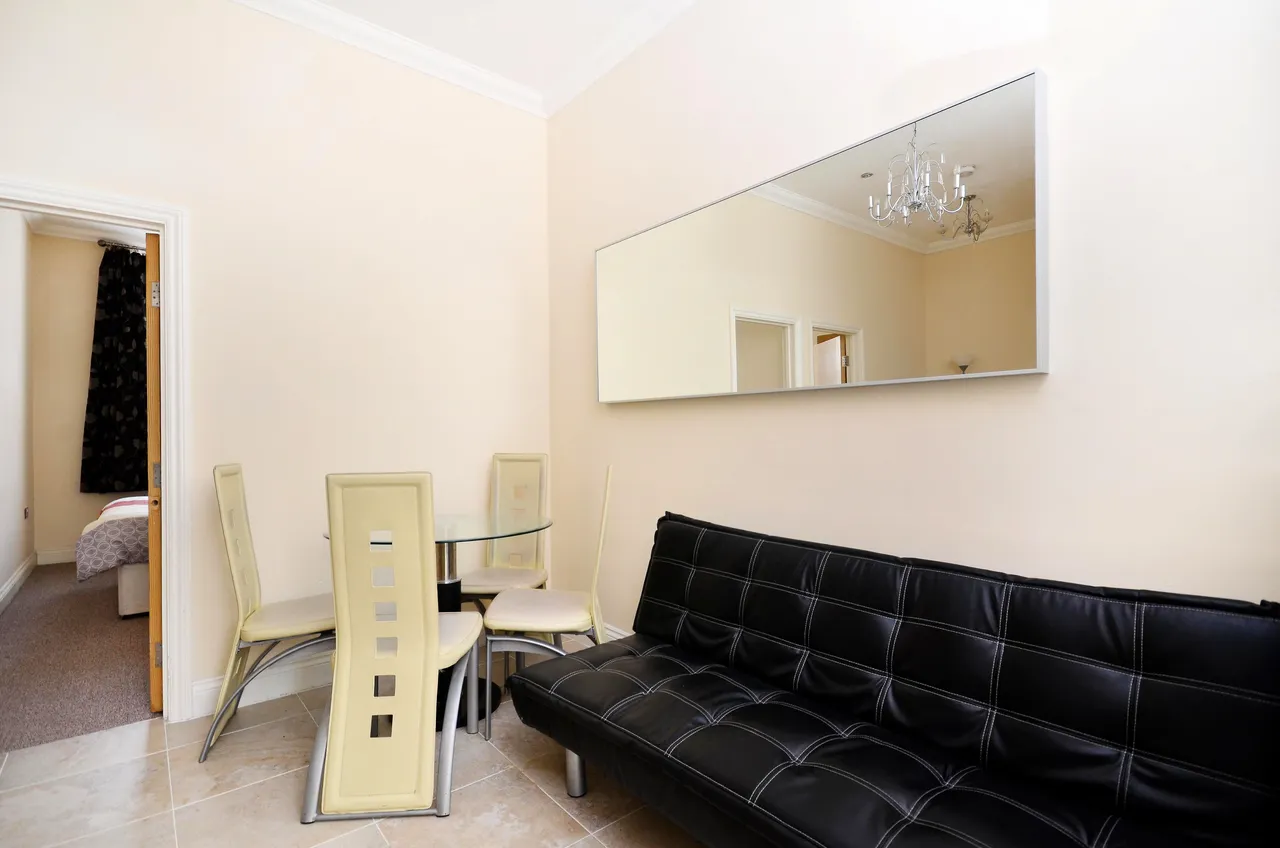 First Floor, 71 Westbourne Grove, London, photo 5
