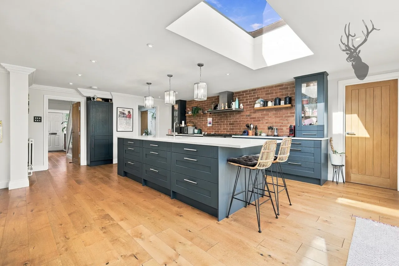 Orchard Drive, Theydon Bois, CM16, photo 14
