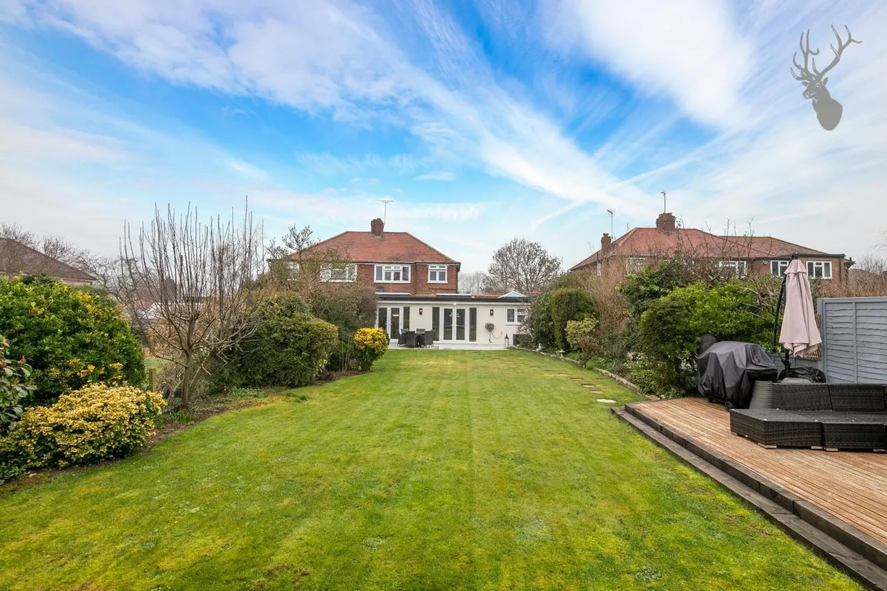 Orchard Drive, Theydon Bois, CM16, photo 27