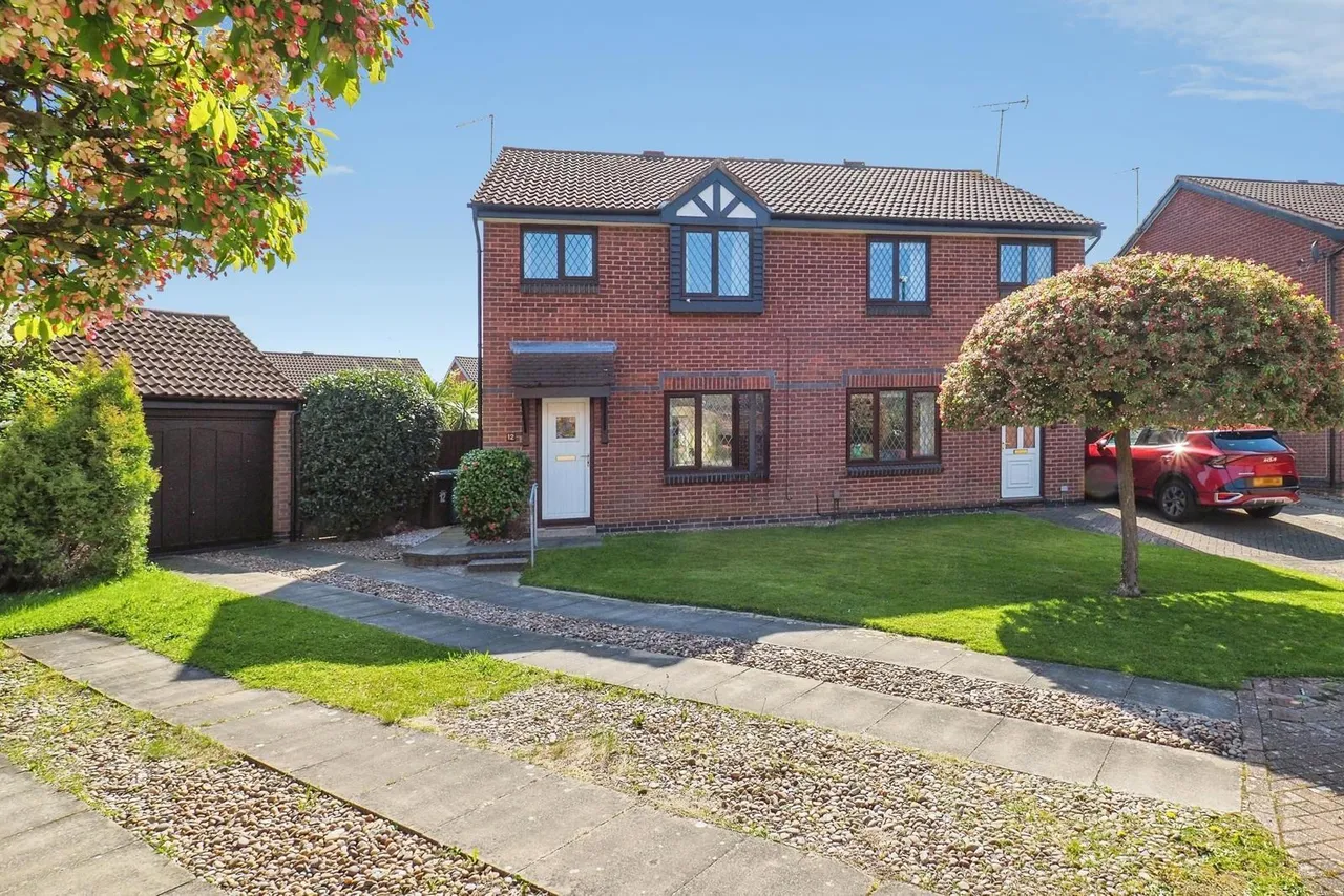 3 bed house for sale — Courtney Close, Wollaton, Nottingham, NG8