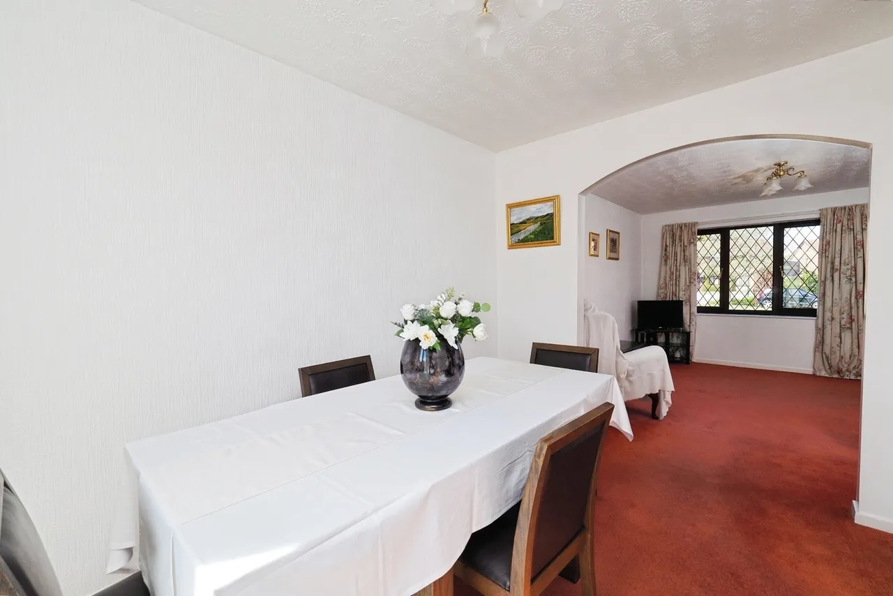 Courtney Close, Wollaton, Nottingham, NG8, photo 8