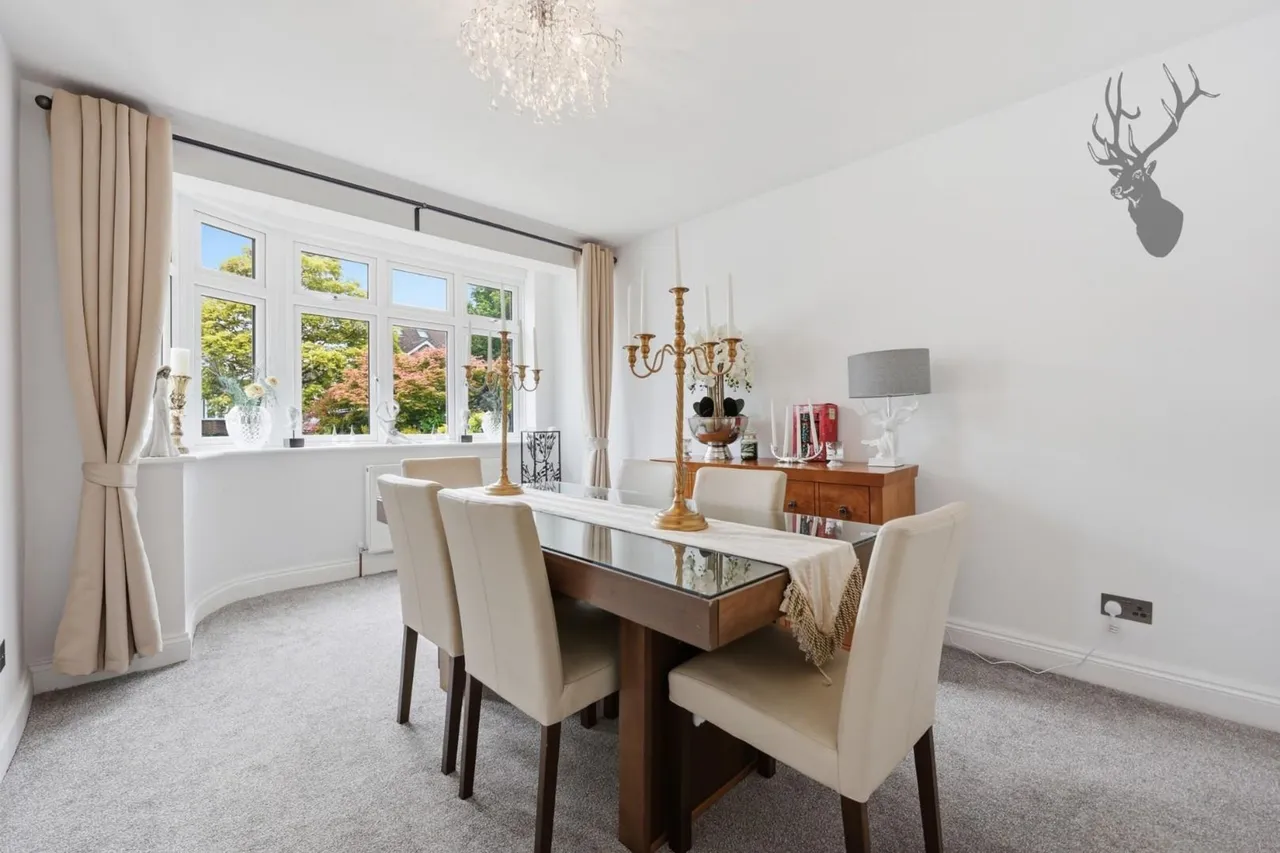 Orchard Drive, Theydon Bois, CM16, photo 10
