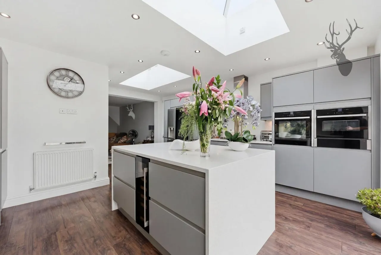 Orchard Drive, Theydon Bois, CM16, photo 5
