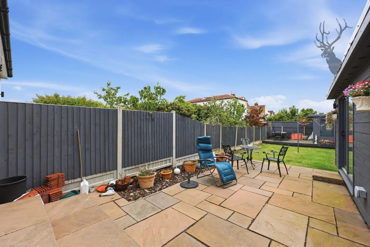 Orchard Drive, Theydon Bois, CM16, photo 4