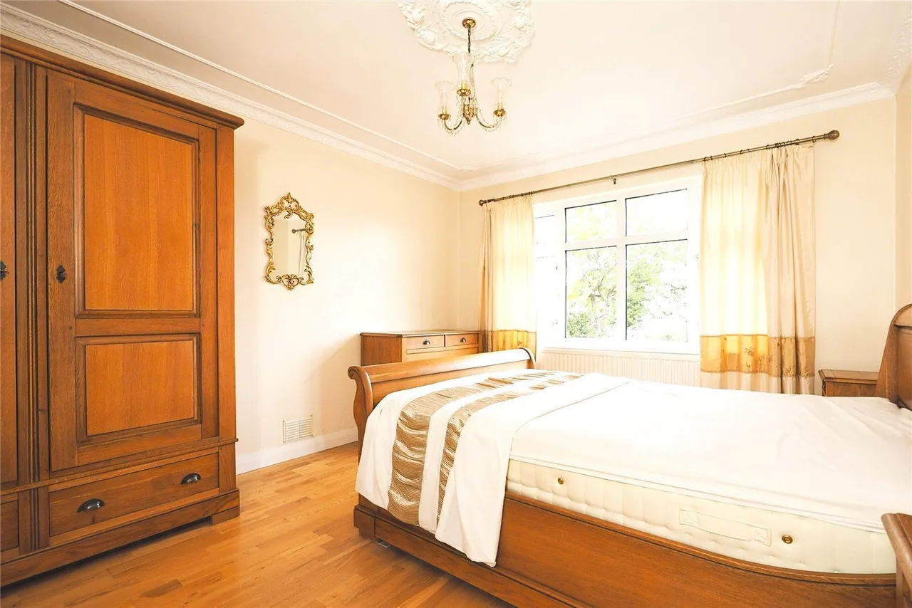 Wollaton Road, Wollaton, Nottingham, NG8, photo 9