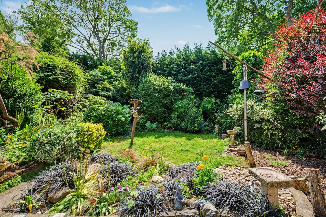 The Morwoods, Oadby, LE2, photo 31
