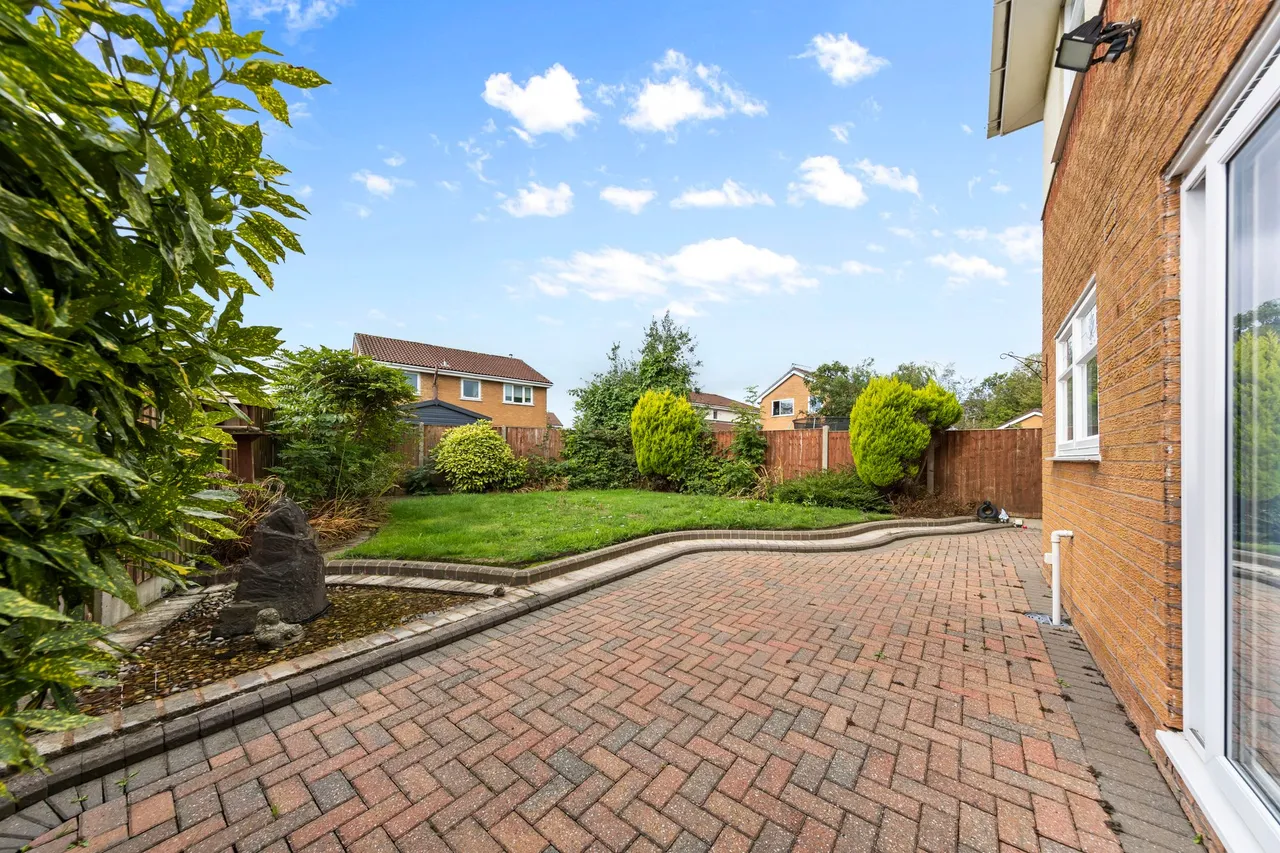 Falstone Close, Birchwood, Warrington, Warrington, WA3 6SU, photo 4