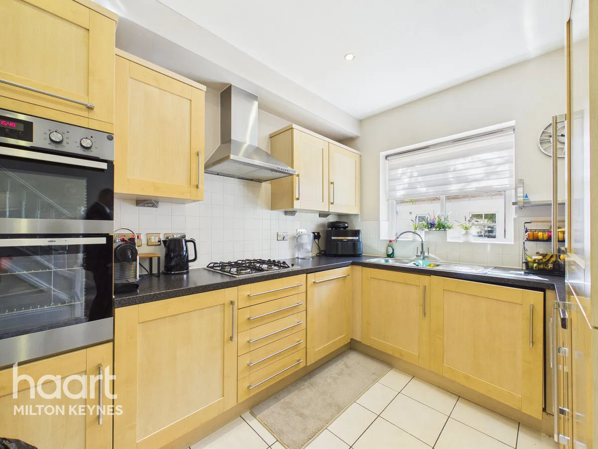 Frampton Grove, Westcroft, MK4, photo 4