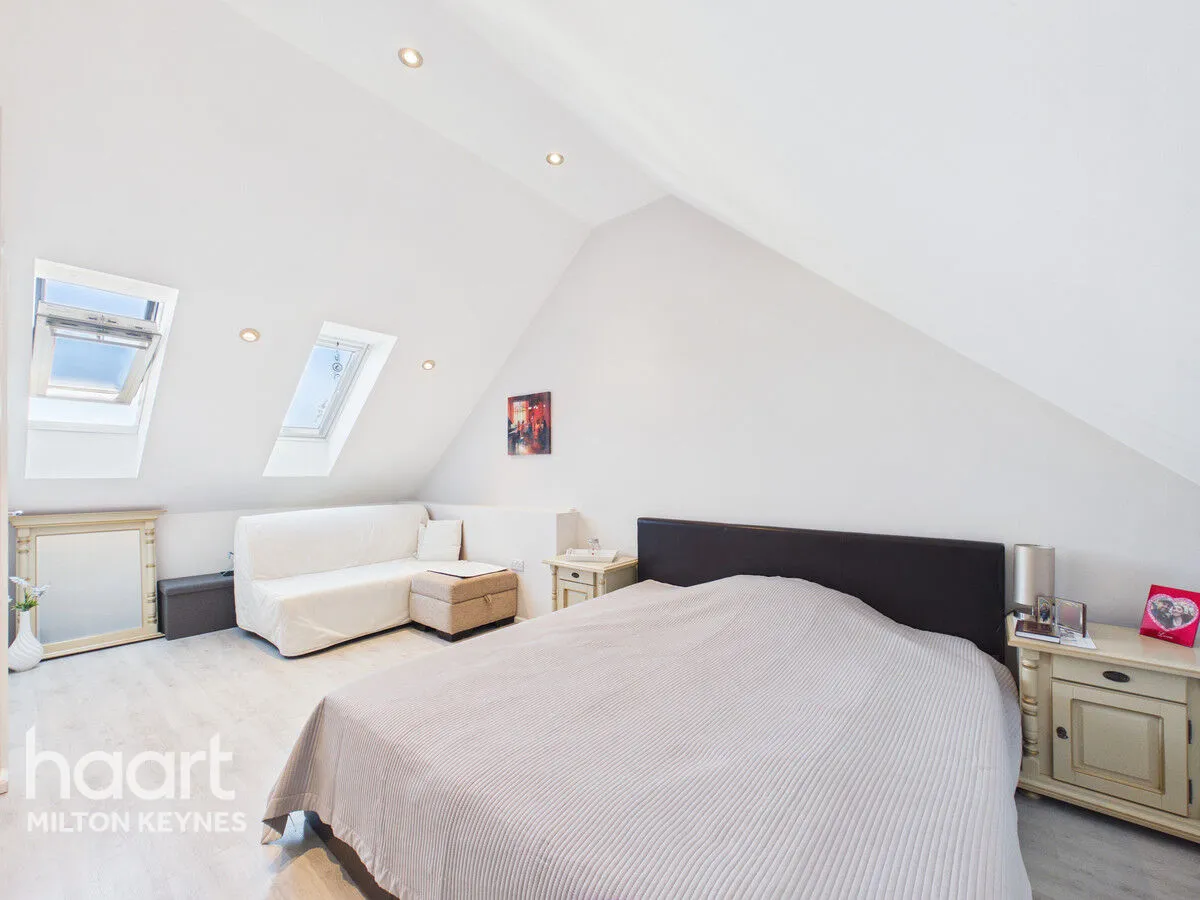 Frampton Grove, Westcroft, MK4, photo 10