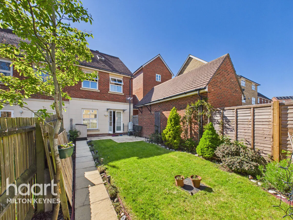 Frampton Grove, Westcroft, MK4, photo 13