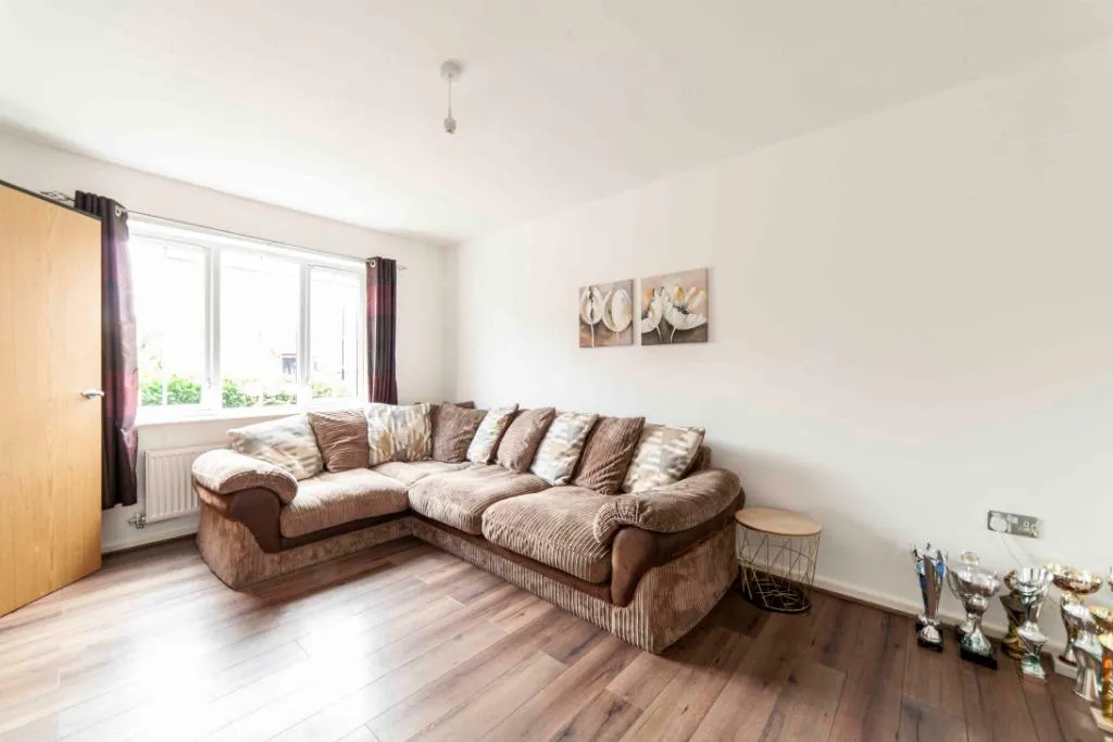 Somersby Street, Oldham, OL8, photo 6