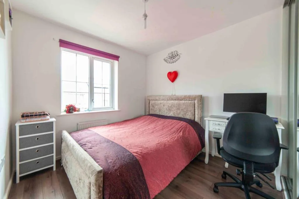 Somersby Street, Oldham, OL8, photo 9