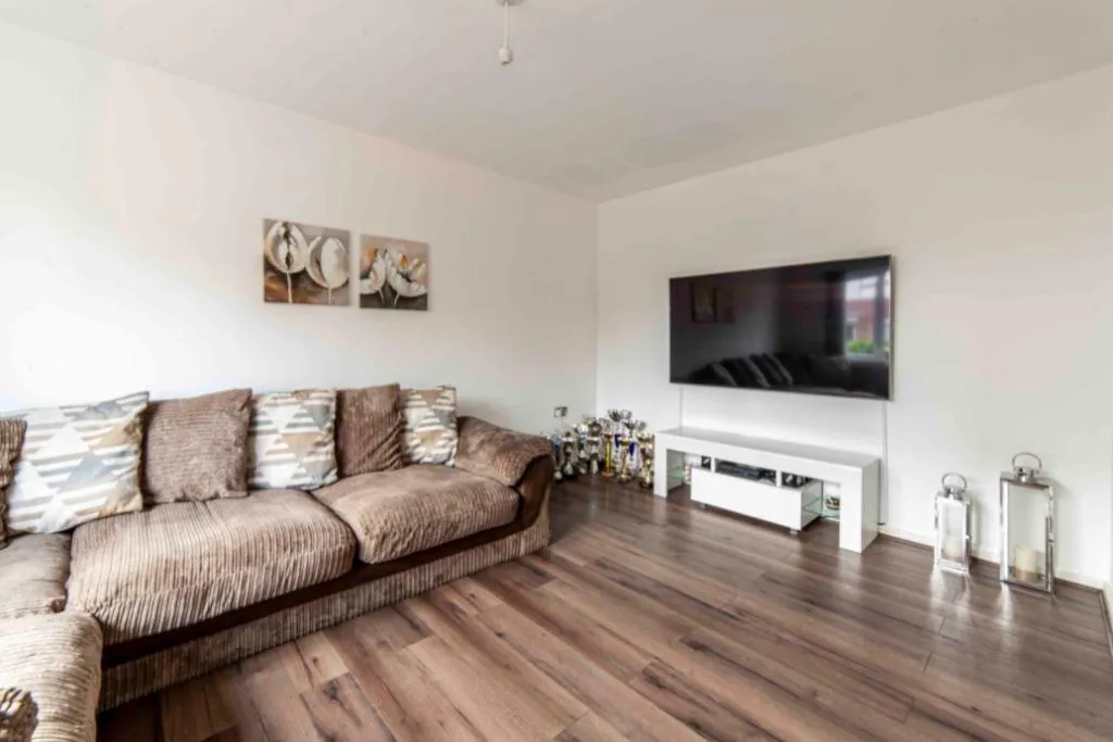 Somersby Street, Oldham, OL8, photo 5