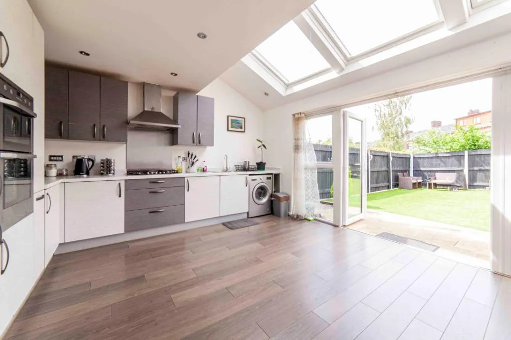 Somersby Street, Oldham, OL8, photo 2